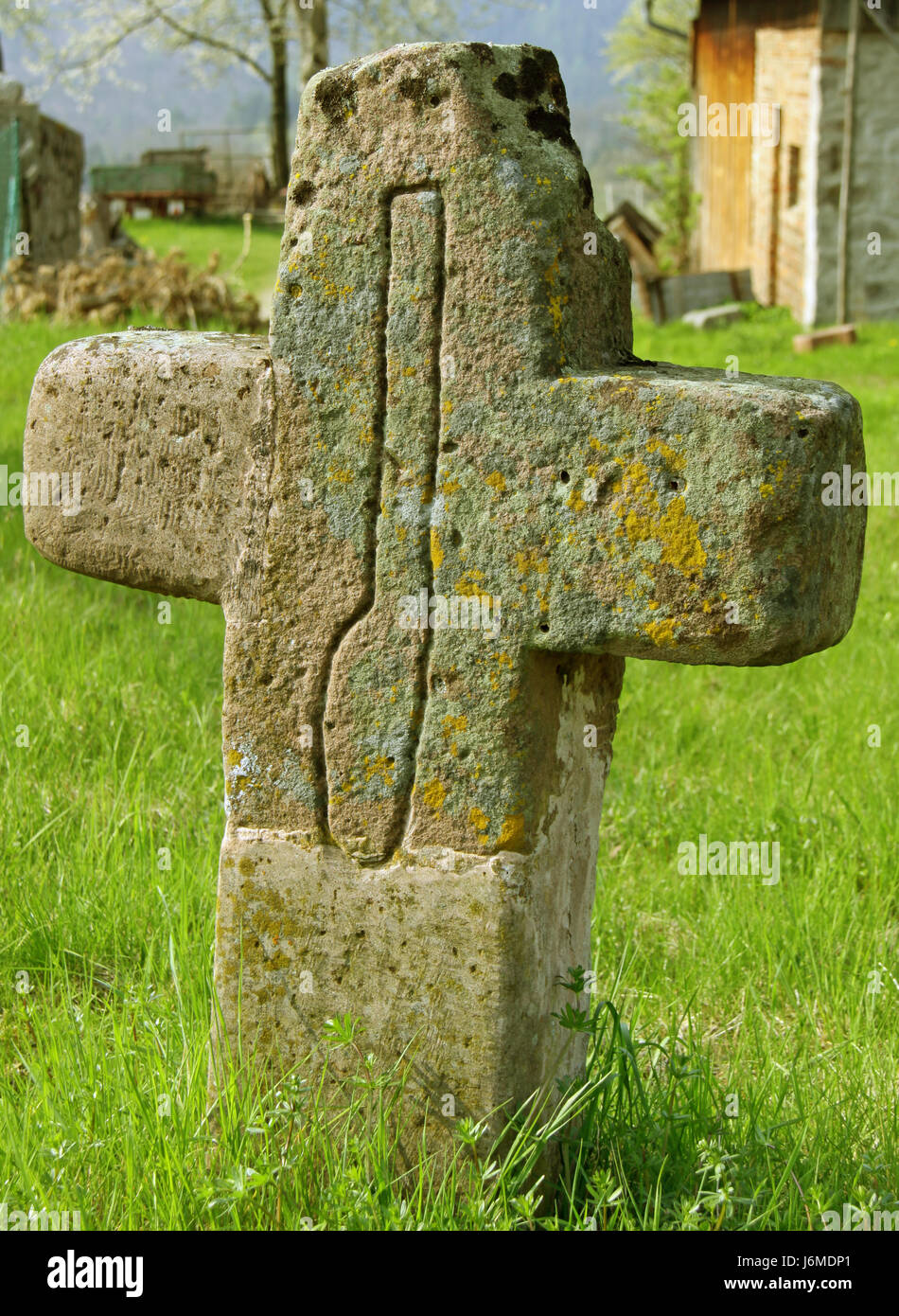 La punizione cross [pietra klingener steinkreuz] Foto Stock