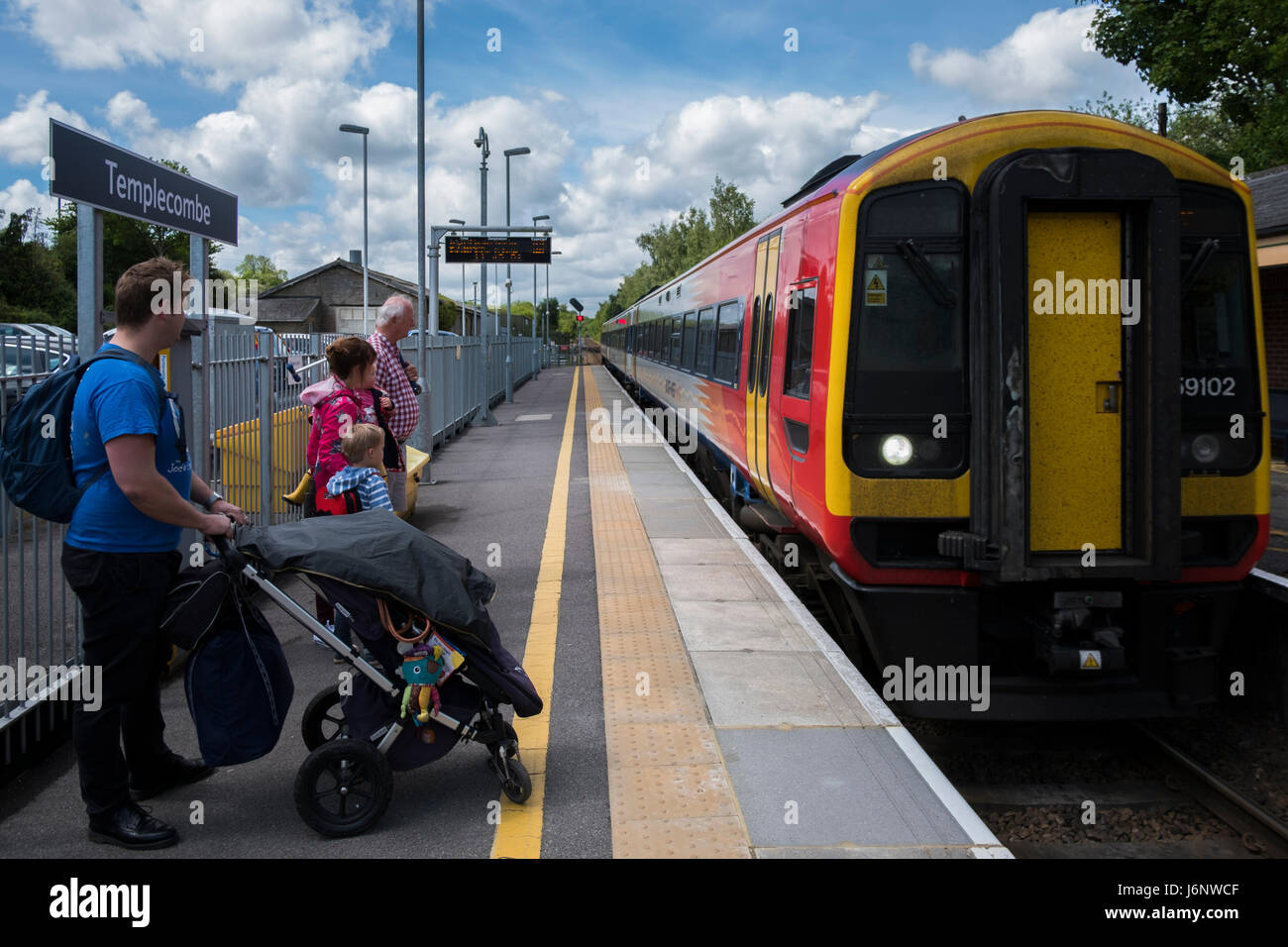 A sud-ovest di treni Templecoombe stazione Somerset Foto Stock