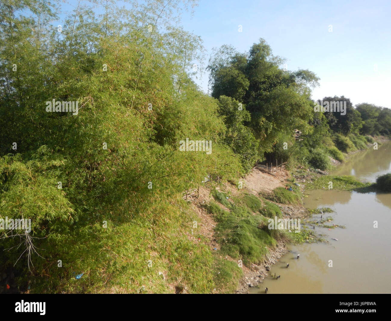 09730 Candaba Città Vecchia corretta nuovi ponti sul fiume Pampanga 2017 08 Foto Stock
