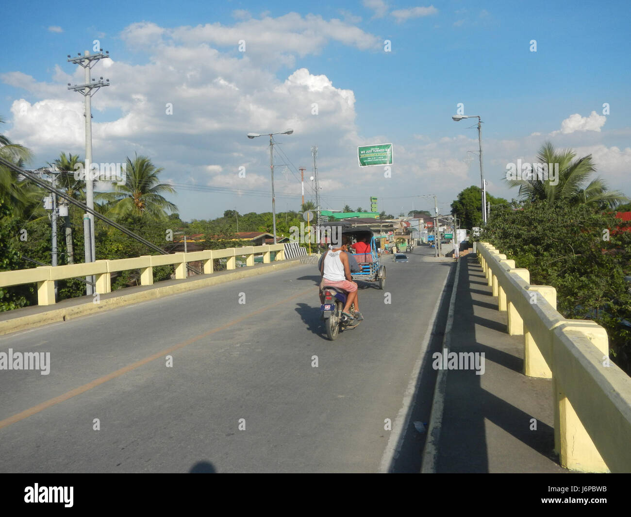 09730 Candaba Città Vecchia corretta nuovi ponti sul fiume Pampanga 2017 09 Foto Stock