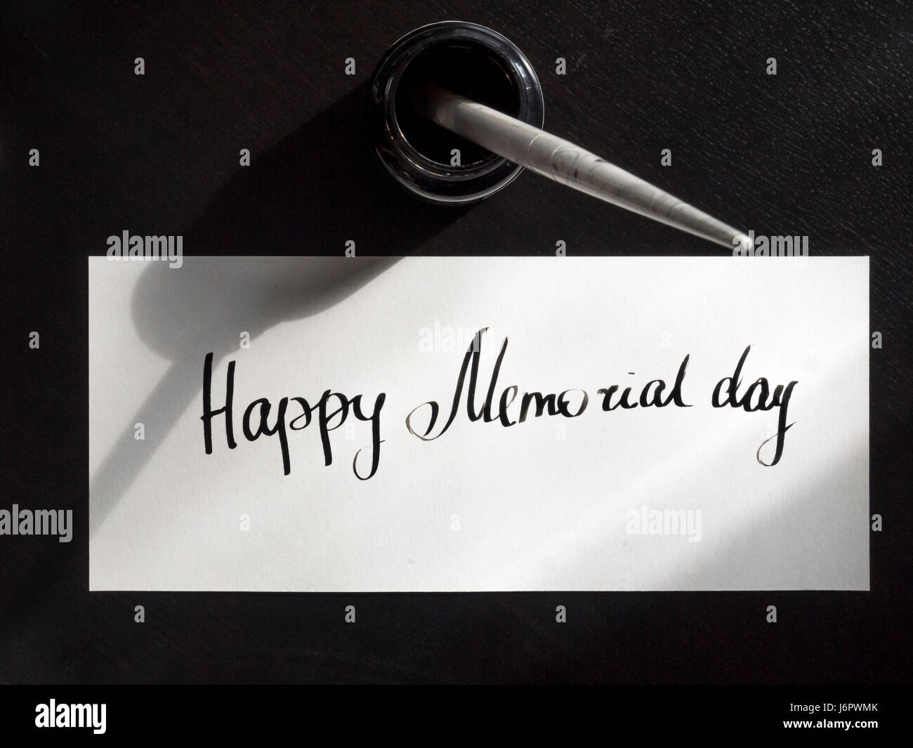 Felice giorno memoriale della calligrafia e scritte post card. Vista dall'alto. Il primo disco. Foto Stock