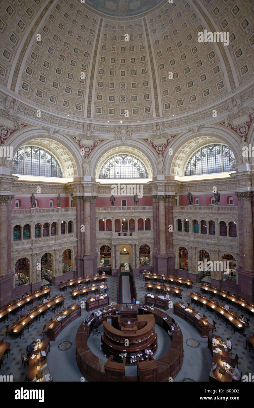 Sala di lettura principale nella Biblioteca del Congresso Thomas Jefferson edificio principale a Washington DC USA Foto Stock