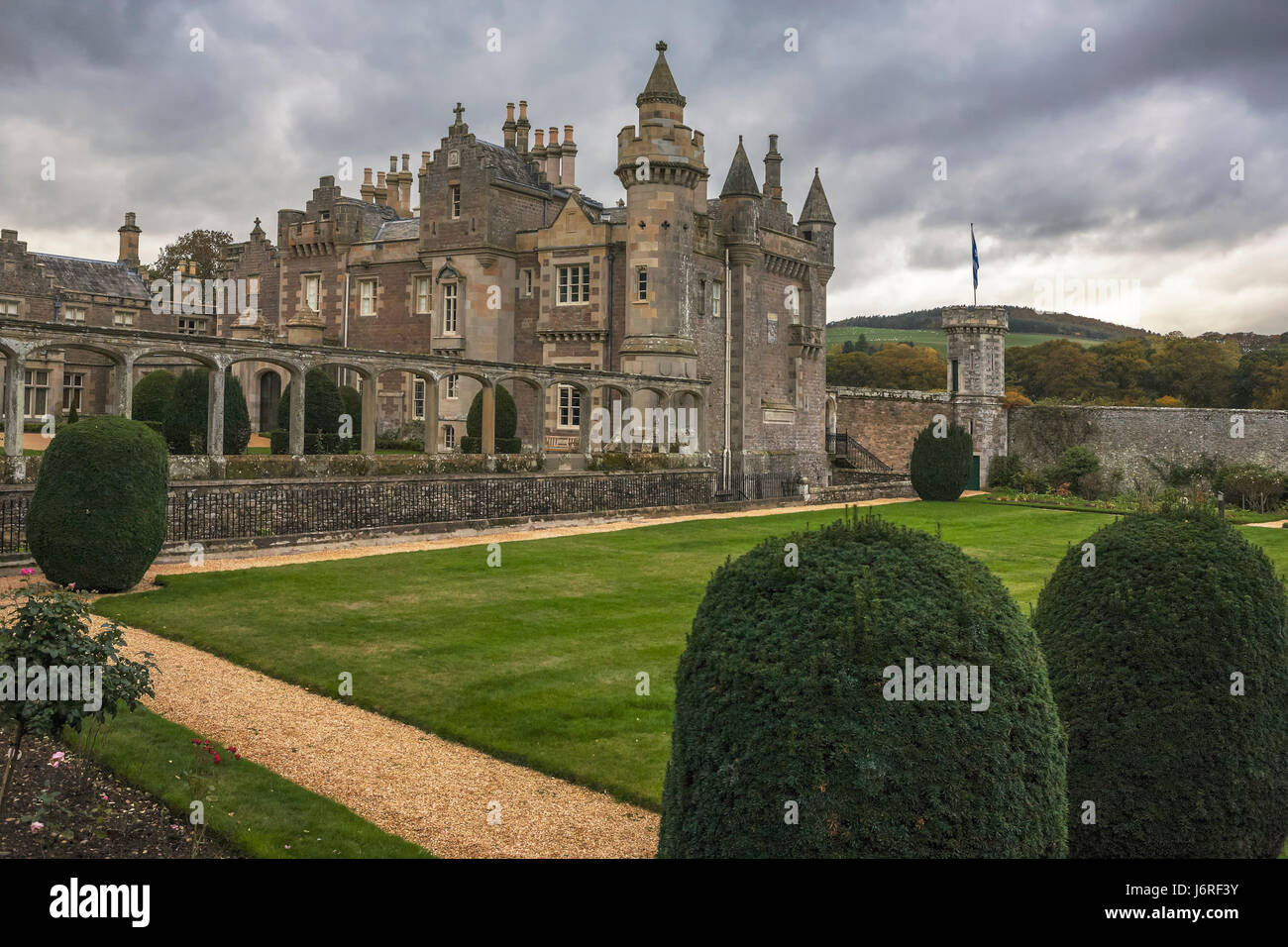 Abbotsford House e il giardino di Morris, Melrose, Scottish Borders Foto Stock