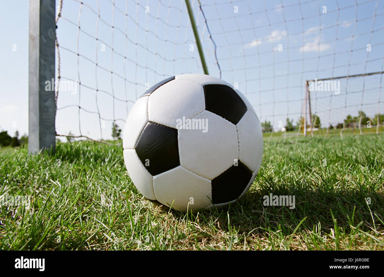 Sport Sport ball field goal passaggio archgway gate gantry net obiettivo soccer Foto Stock