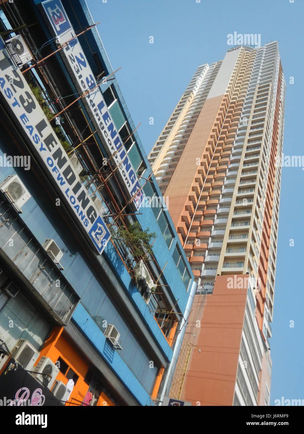 09460 Torre di Betulla Robinsons Place Residences malato Manila 30 Foto Stock