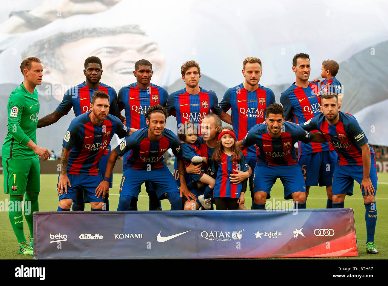 Durante la spagnola La Liga partita di calcio tra FC Barcelona e Eibar allo stadio Camp Nou a Barcellona, Spagna, Domenica, 21 maggio 2017. Foto Stock