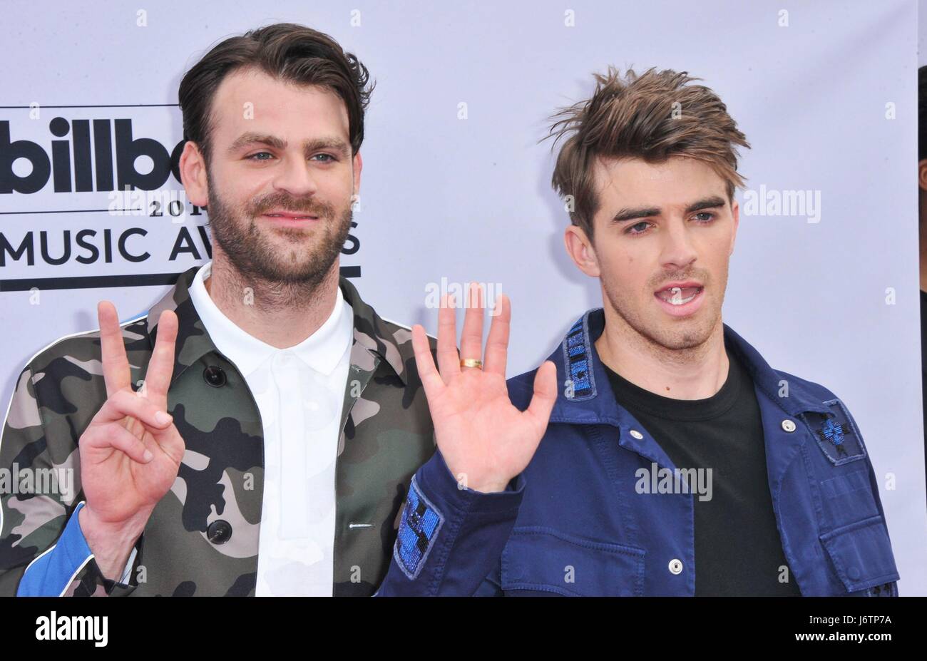 Las Vegas, NV, Stati Uniti d'America. 21 Maggio, 2017. Alex Pall, Andrew Taggart presso gli arrivi di Billboard Music Awards 2017 - Arrivi 2, T-Mobile Arena, Las Vegas, NV il 21 maggio 2017. Credito: Elizabeth Goodenough/Everett raccolta/Alamy Live News Foto Stock