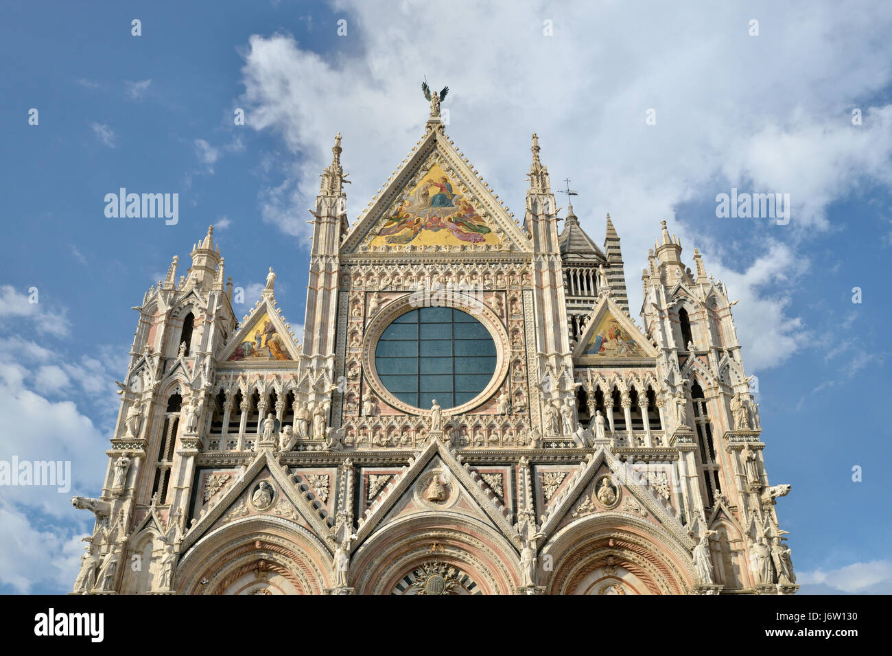 Siena facciata della cattedrale (Duomo) dettaglio Foto Stock