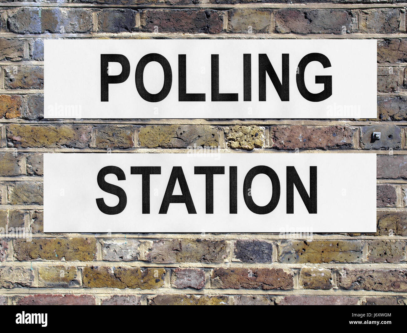 Stazione di segno di etichetta stazione di polling oggetto strumento oggetti cosa porta politico Foto Stock