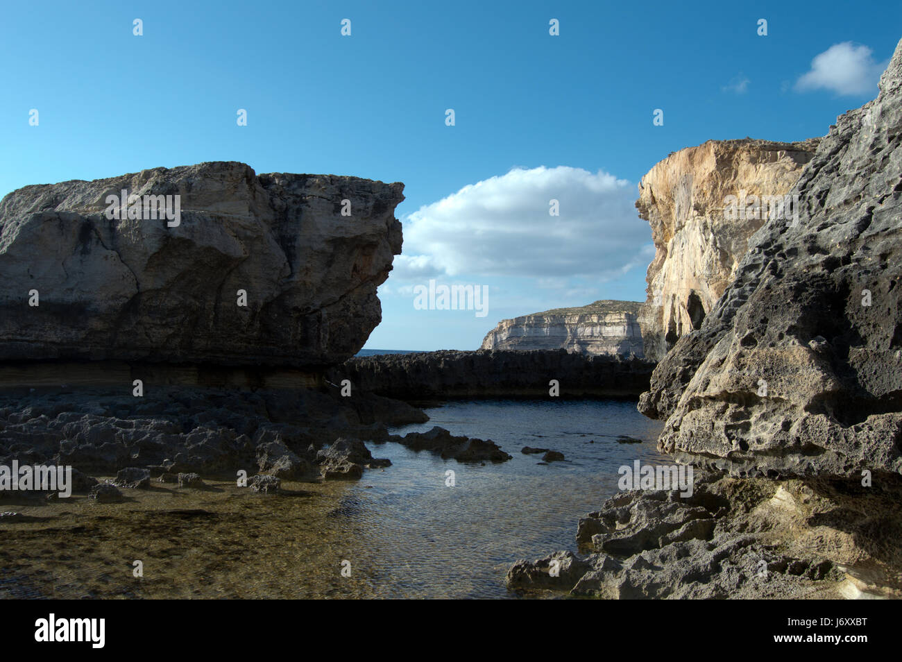 La finestra Azzurra dopo il suo crollo (Dwejra finestra), Gozo, Malta Foto  stock - Alamy