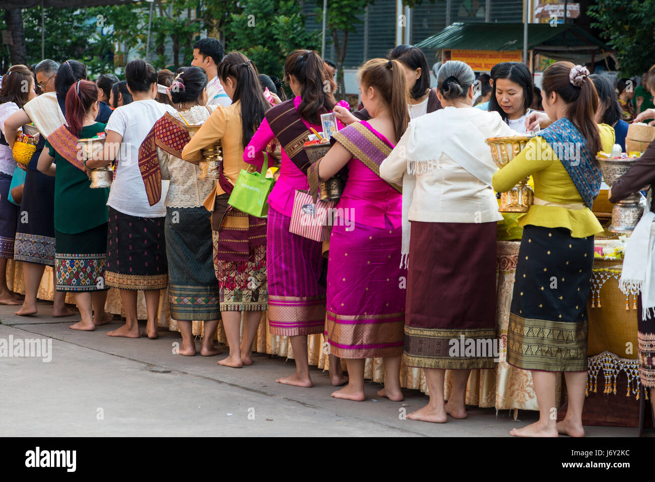 Elemosina a Bat uno Tou, Vientiane Foto Stock