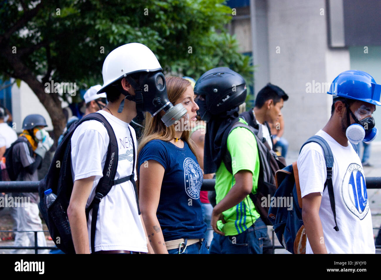 Rafaela requesens, il leader degli studenti in marcia verso il ministero degli interni e della giustizia a Caracas. Foto Stock