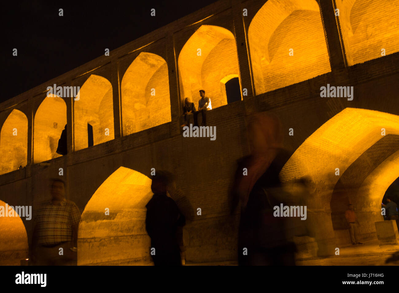 Si-o-se Pol bridge di notte, Elazig, Turchia Foto Stock