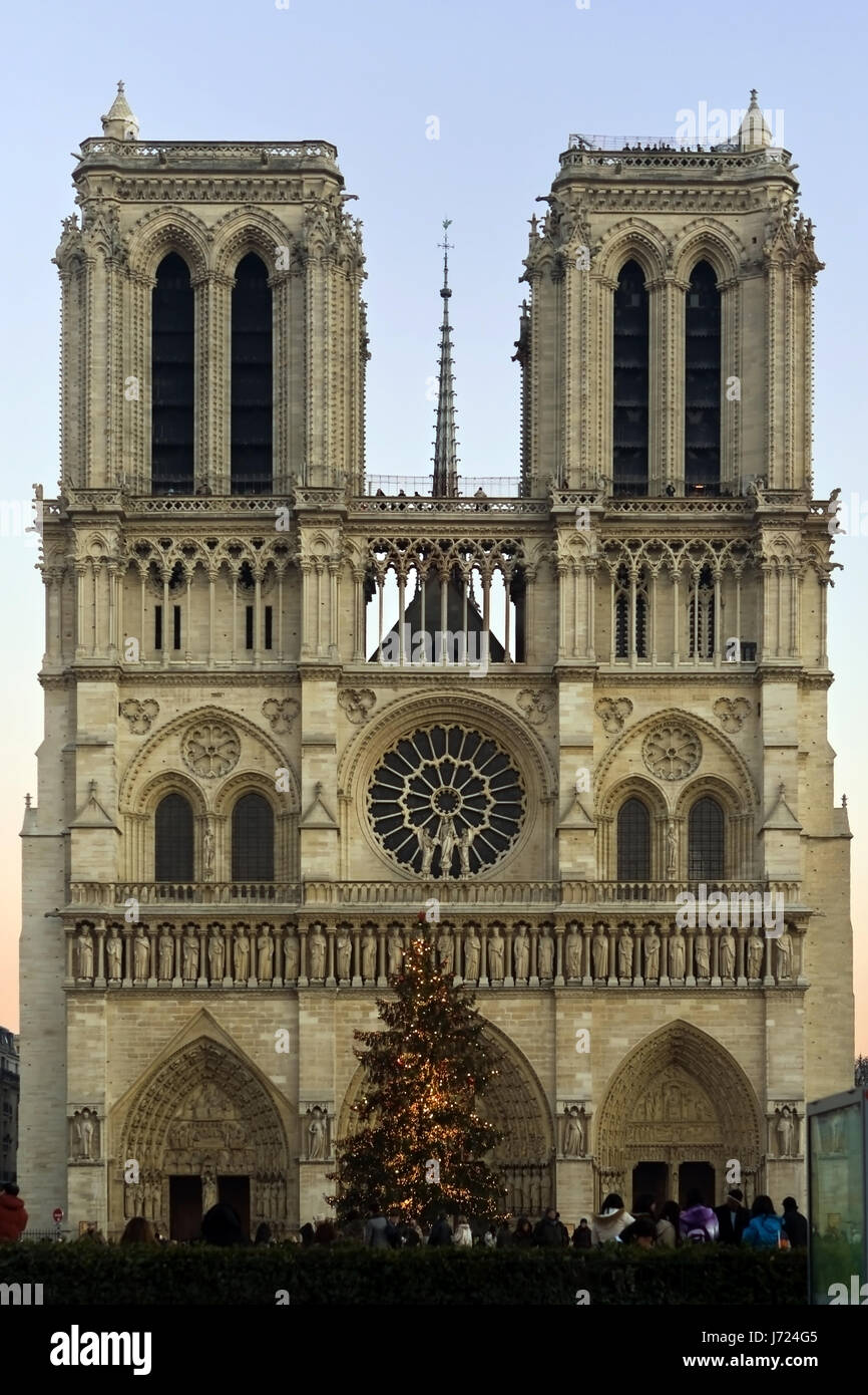 Tower city città cattedrale Francia il cattolicesimo blue tower all'interno Chiesa Religione Foto Stock