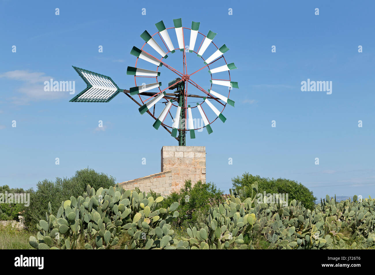 Mulino a vento vicino a Campos, Maiorca, SPAGNA Foto Stock