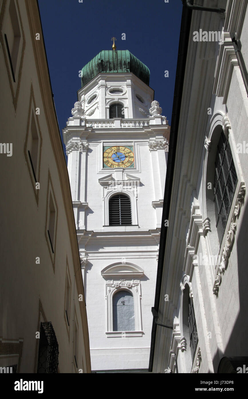 Torre storica cattedrale baviera torre del danubio dettaglio storica cattedrale Foto Stock