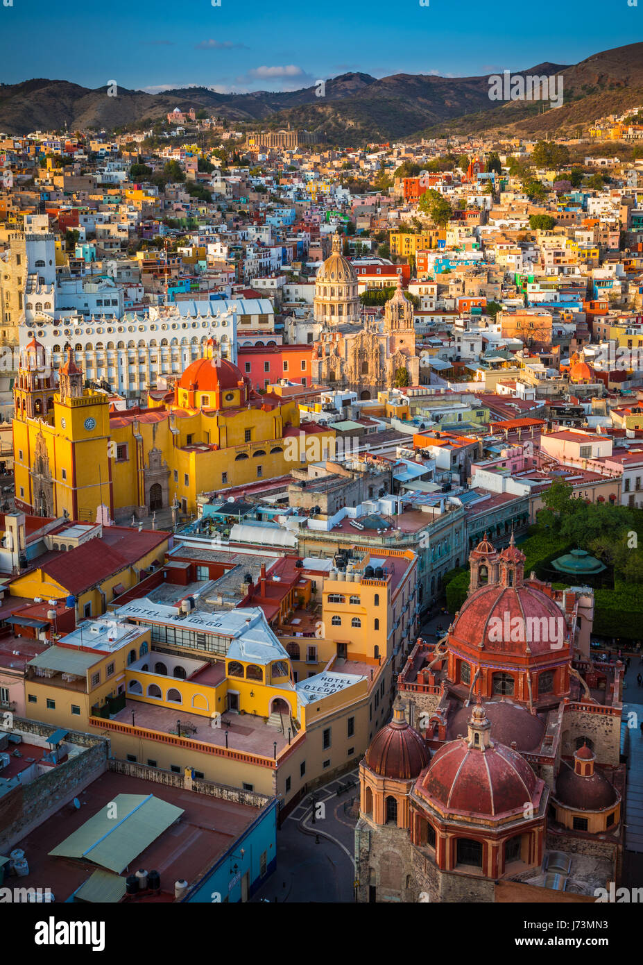 ------ Guanajuato è una città e un comune in Messico centrale e la capitale dello stato dello stesso nome. Essa è parte del carpatica di Bajío. Foto Stock