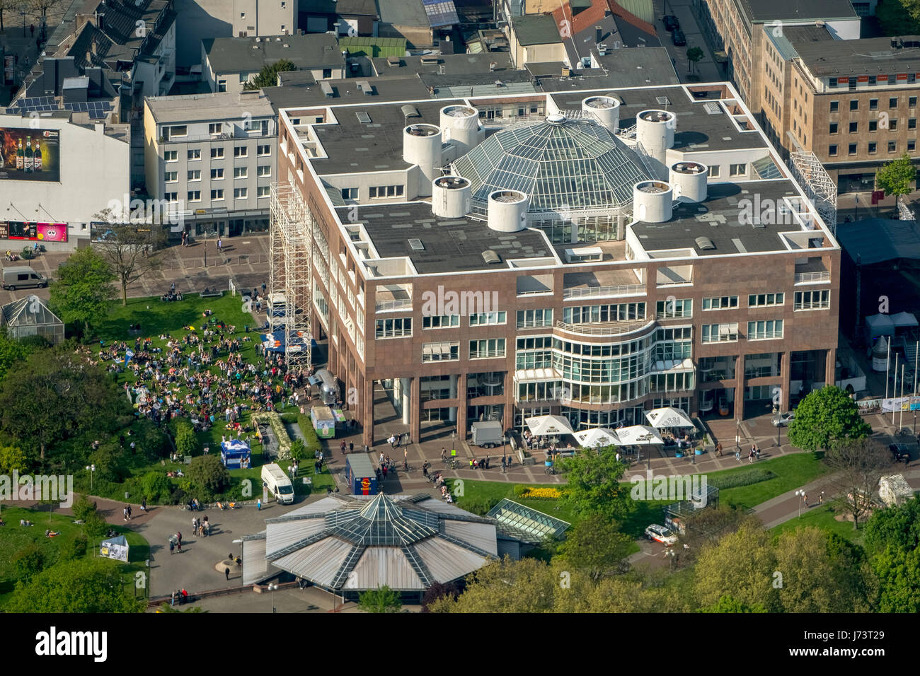 Estate al Dortmunder Rathaus, Prinzenstraße, Dortmund, la zona della Ruhr, Renania settentrionale-Vestfalia, Germania,Sommer am Dortmunder Rathaus, Prinzenstraße, FARE Foto Stock