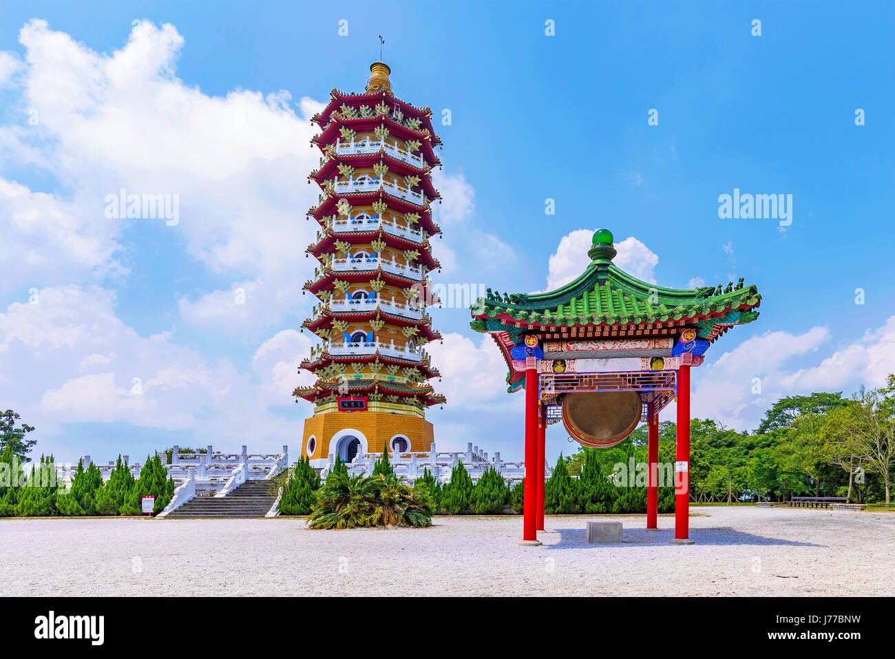 Ci'en Pagoda di architettura tradizionale in una giornata di sole Foto Stock