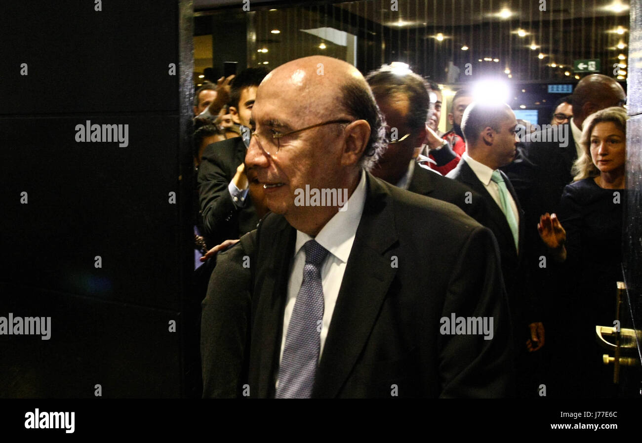 SÃO PAULO, SP - 23.05.2017: Seminário de financiamento À INFRAESTRURA - nella foto il Ministro delle finanze, Henrique Meirelles. ABDIB - Associazione Brasiliana di infrastrutture e di industrie di base, tiene il seminario sui finanziamenti e garanzie per le infrastrutture in Brasile, il martedì (23), presso l'Hotel Tivoli Mofarrej, regione centrale di São Paulo. (Foto: Aloisio Mauricio/Fotoarena) Foto Stock