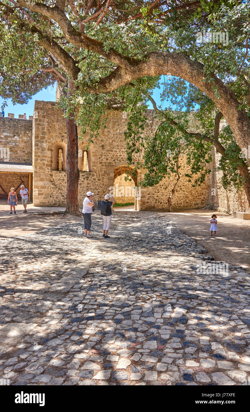 São Jorge Castello San Giorgio (Castello) è un castello moresco Lisbona Foto Stock