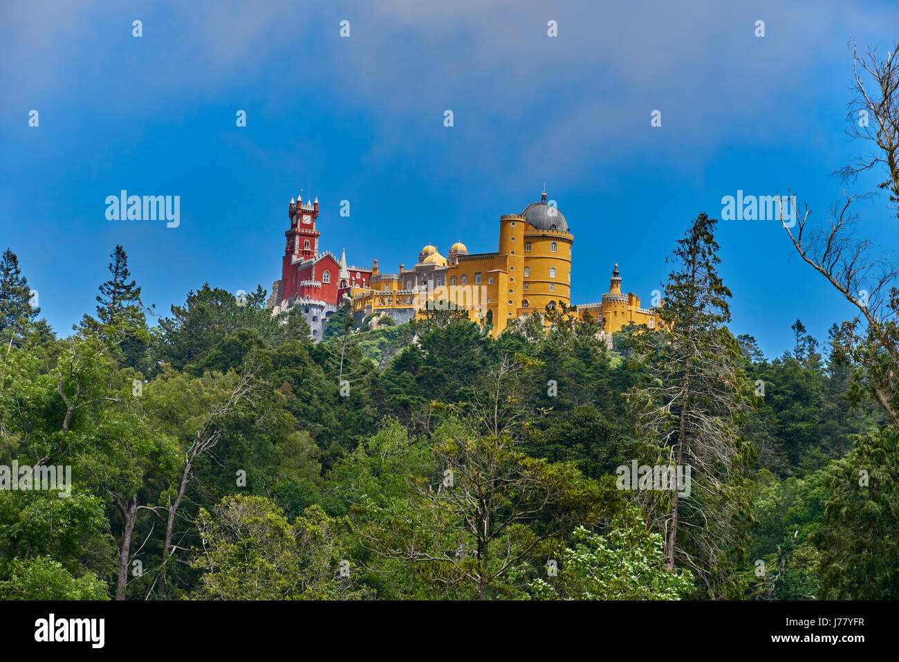 La pena Palace è un castello Romanticist in São Pedro de Penaferrim, nel comune di Sintra, Portogallo. Foto Stock