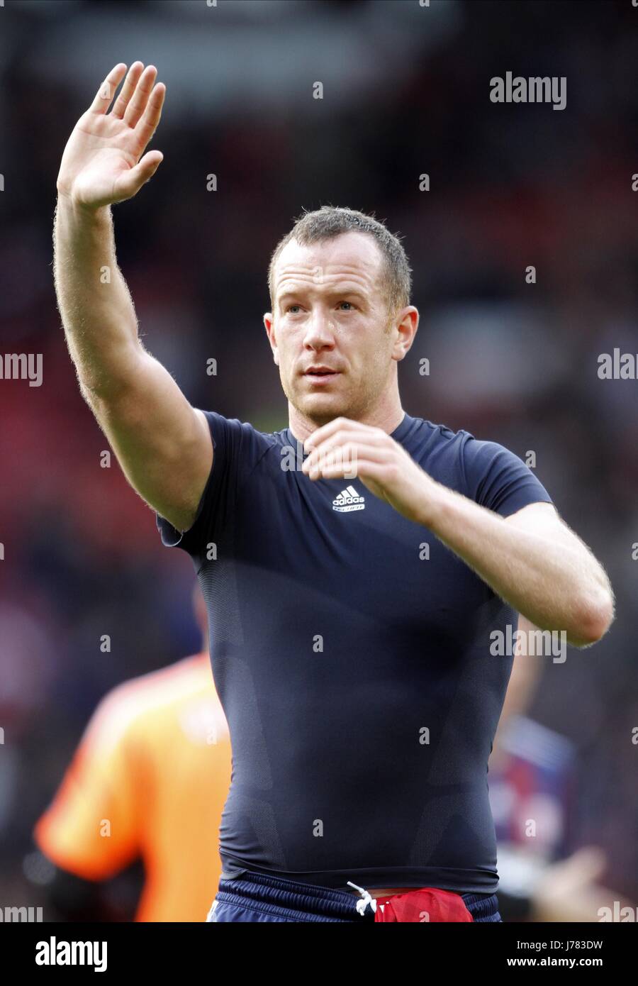 ADAM CHARLOIE le onde a tifosi MANCHESTER UNITED V STOKE CITY OLD TRAFFORD Manchester Inghilterra 20 Ottobre 2012 Foto Stock