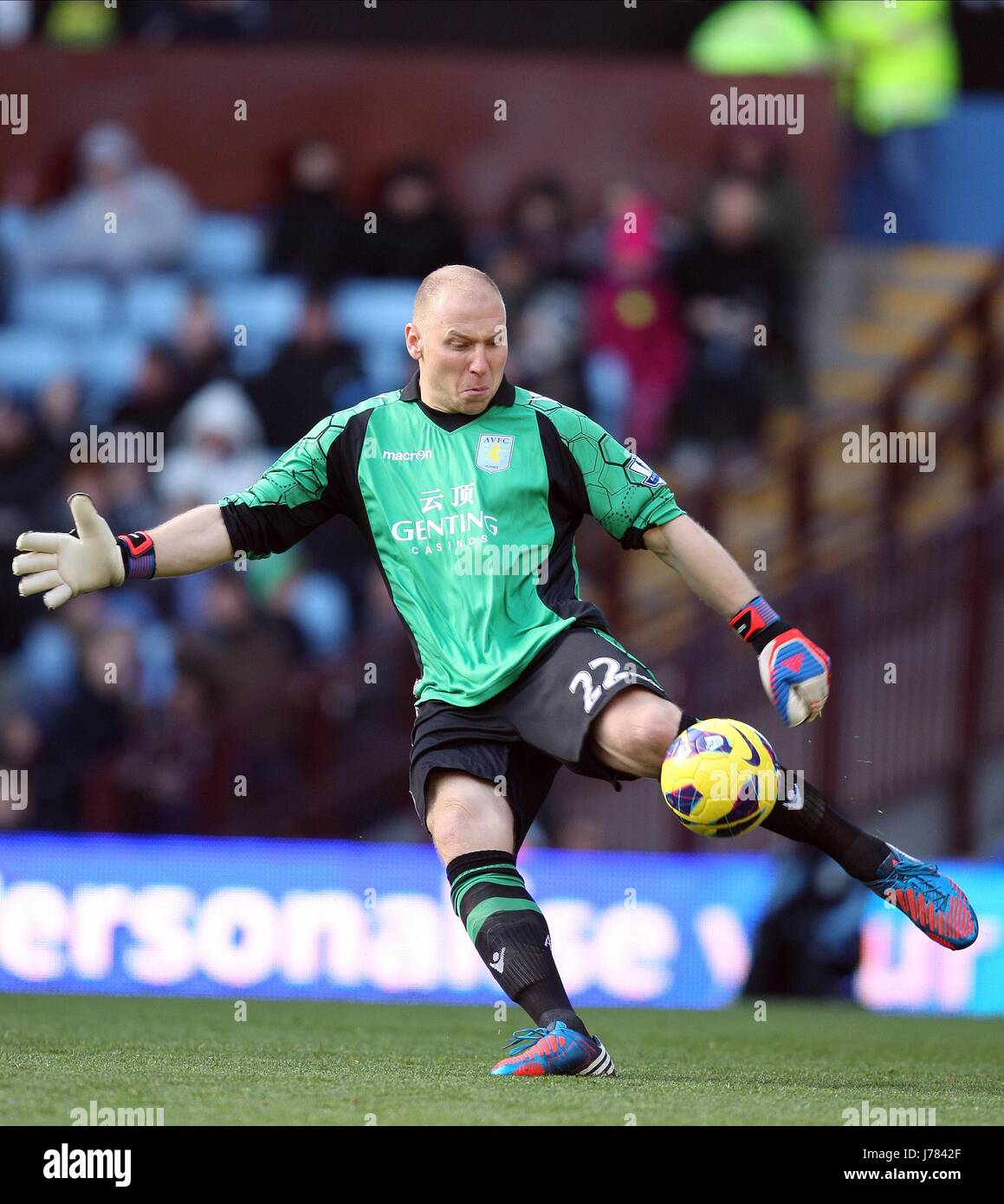 Uomo del match BRAD GUZAN ASTON VILLA V NORWICH CITY VILLA PARK Birmingham Inghilterra 27 Ottobre 2012 Foto Stock