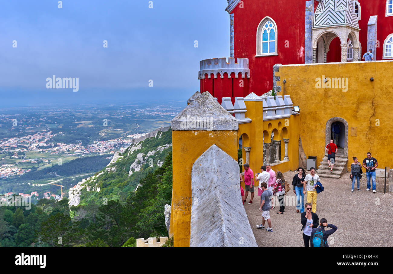 La pena Palace è un castello Romanticist in São Pedro de Penaferrim, nel comune di Sintra, Portogallo. Foto Stock