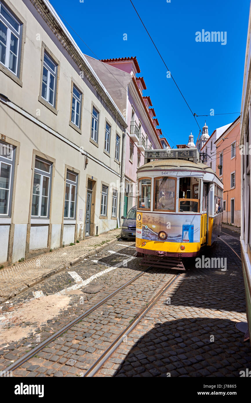 Il Lisbona rete tranviaria serve il comune di Lisbona Foto Stock