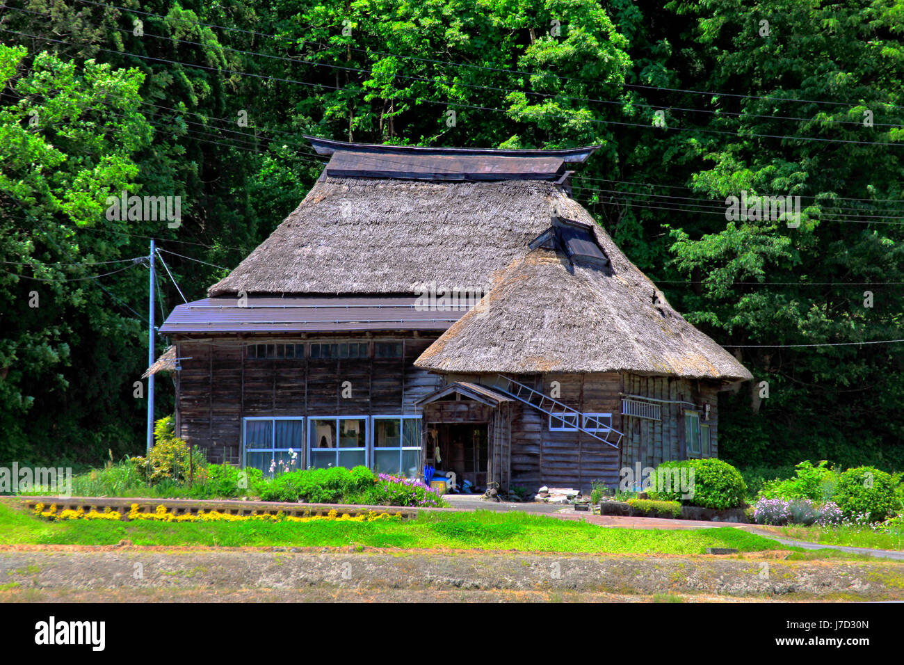 Il villaggio di case di paglia a Oginoshima Takayanagi-machi Kashiwazaki città Niigata Giappone Foto Stock