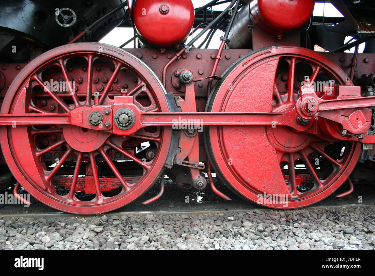 Le ruote di una vecchia locomotiva a vapore Foto Stock