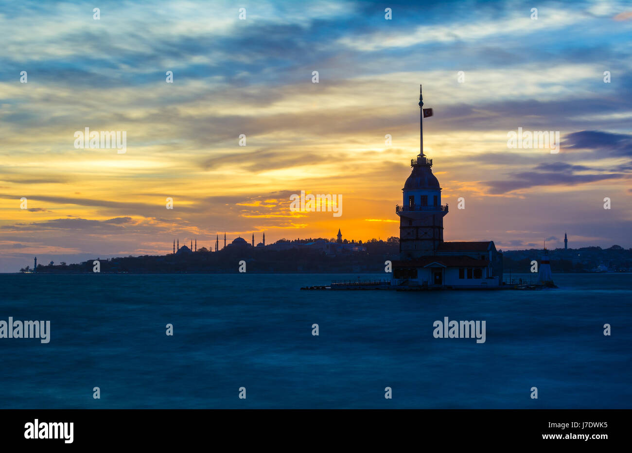 Maiden's Tower al tramonto Foto Stock