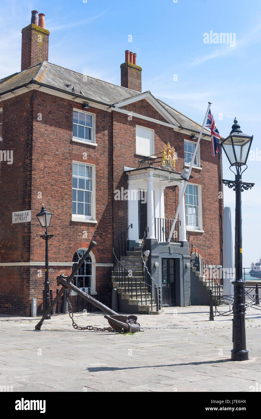 La vecchia casa doganale, Quay, Poole, Dorset, England, Regno Unito Foto Stock