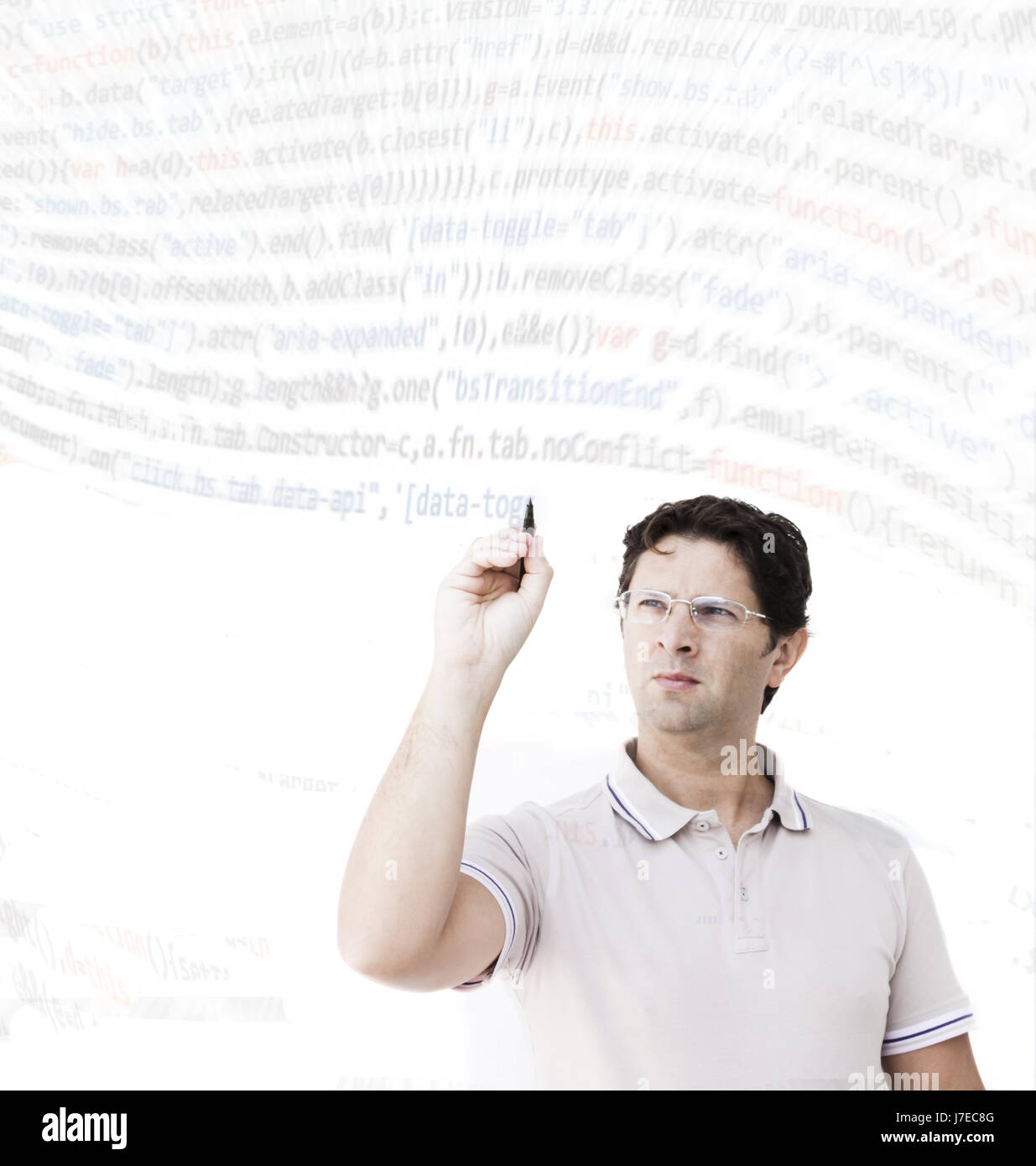 L uomo è la scrittura di programma per computer Foto Stock