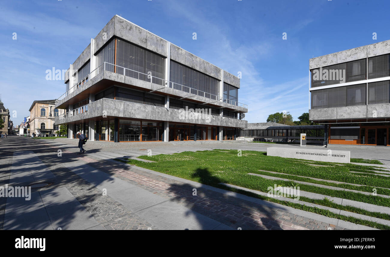 Immagine dell'edificio della Corte costituzionale federale ha preso a Karlsruhe, Germania, 24 maggio 2017. Foto: Uli Deck/dpa Foto Stock