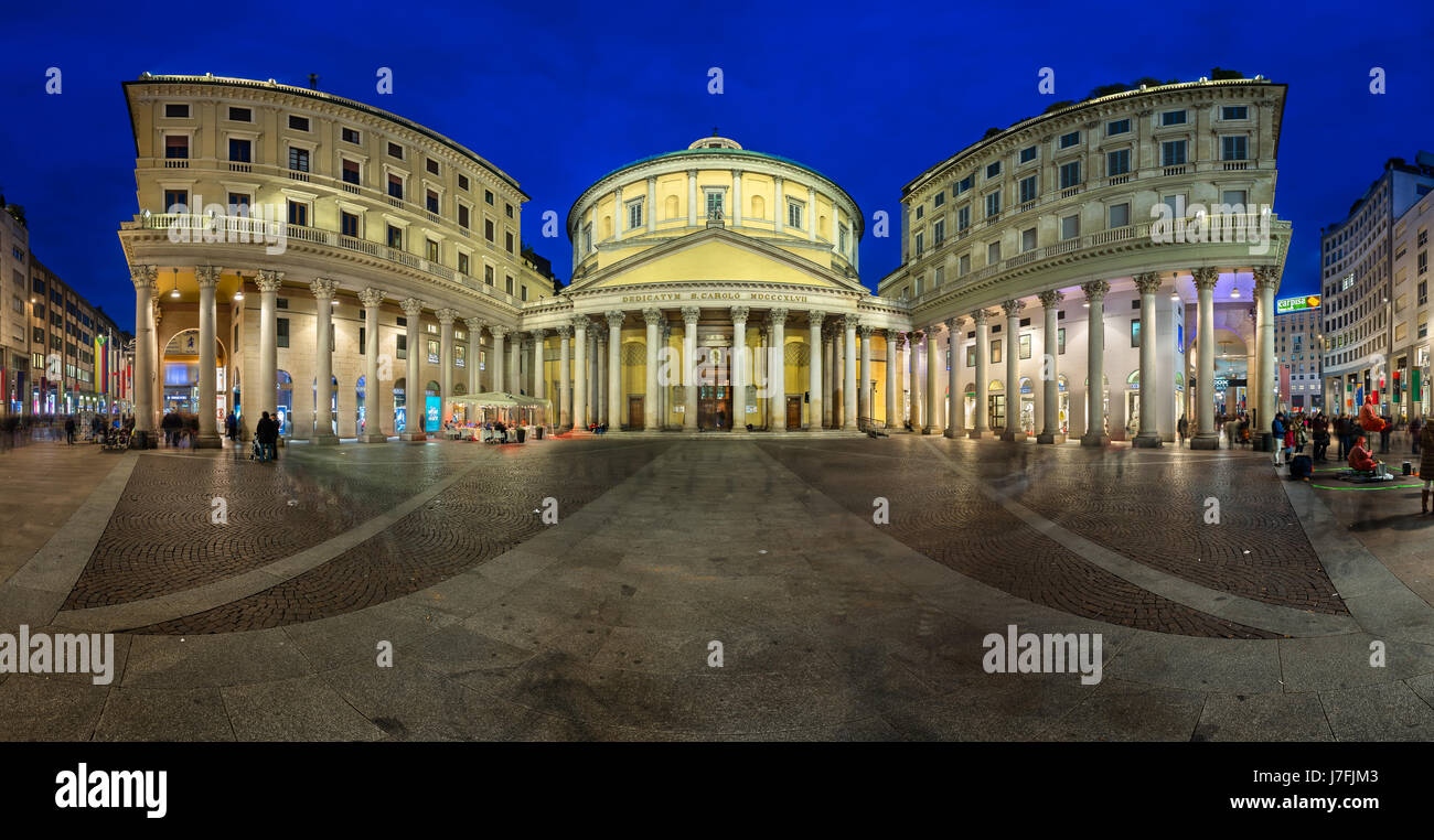 Milano, Italia - 2 gennaio 2015: San Carlo al Corso è un neo-classica chiesa nel centro di Milano. La facciata della chiesa è stata progettata nel 1844 da Carlo Ama Foto Stock