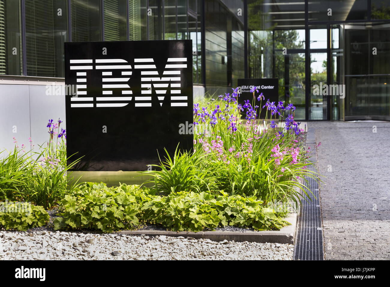 Praga, Repubblica Ceca - 22 Maggio: IBM logo aziendale sulla sede, 17 maggio 2017 a Praga, Repubblica Ceca. Foto Stock