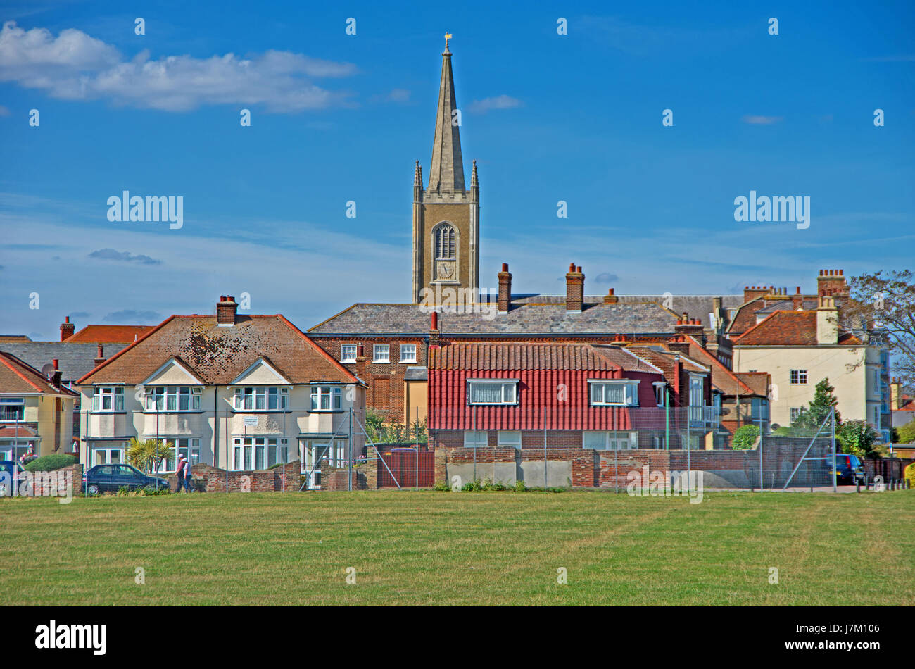 Harwich, Essex, la chiesa di San Nicola e la città Foto Stock