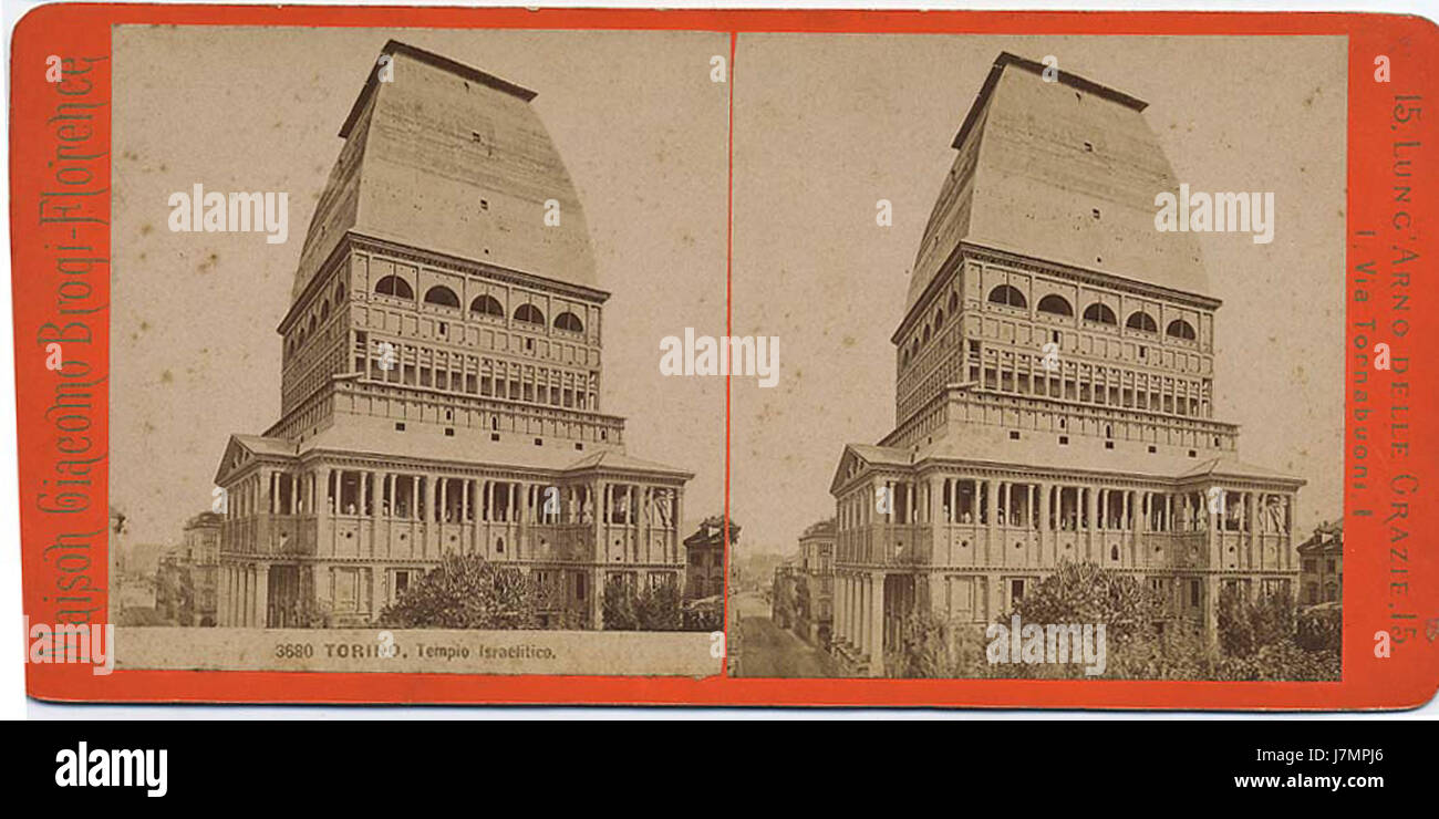Questa fotografia di Giacomo Brogi raffigura il Tempio ebraico di Torino. Fa parte della collezione di immagini storiche di Brogi, catturando monumenti architettonici del XIX secolo. Foto Stock Questa fotografia di Giacomo Brogi raffigura il Tempio ebraico di Torino. Fa parte della collezione di immagini storiche di Brogi, catturando monumenti architettonici del XIX secolo. Foto Stock