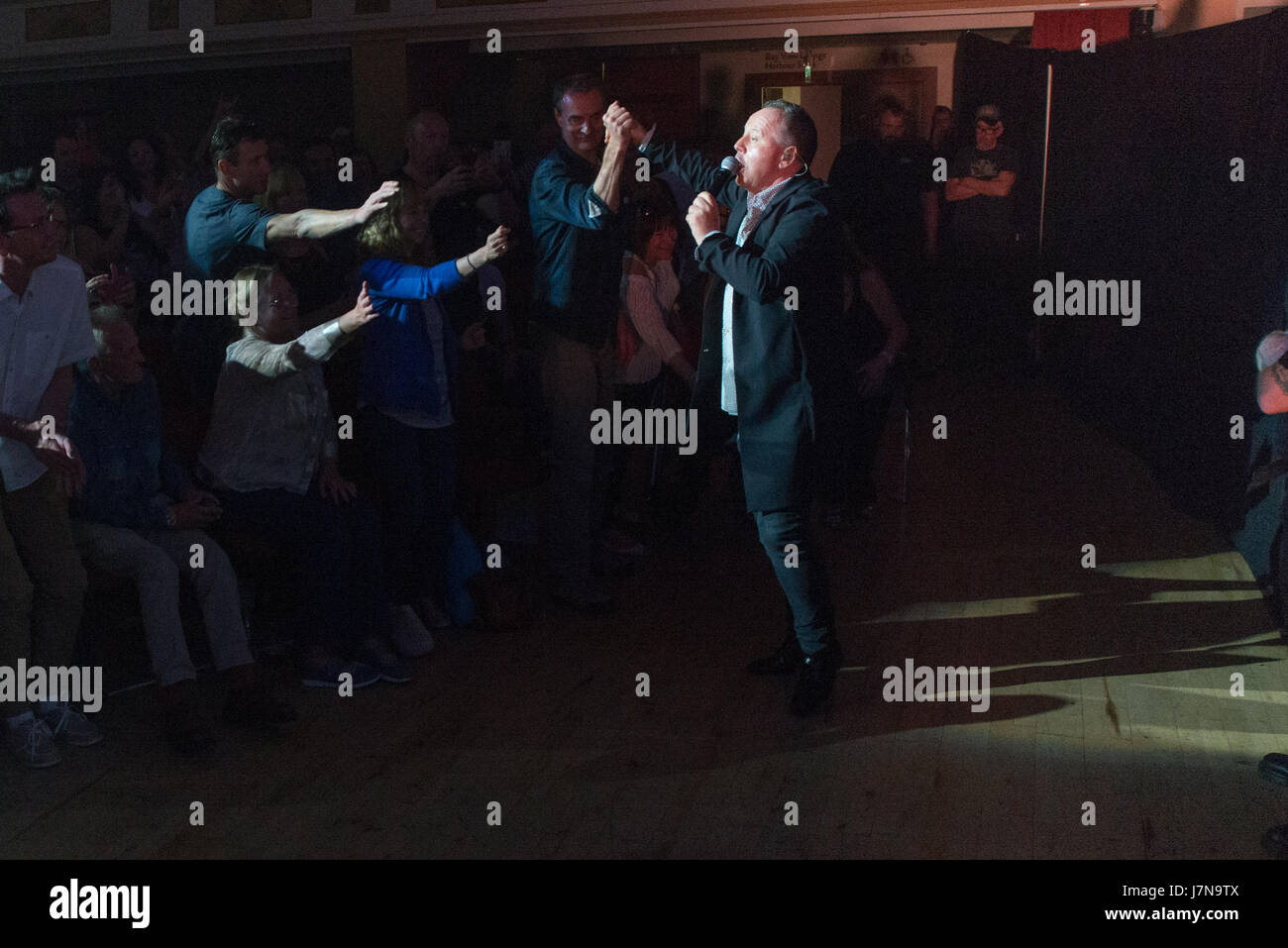Il centro termale, Bridlington, UK. 25 Maggio 2017.Simple Minds eseguire presso il centro termale, Bridlington, N. Yorks, Inghilterra 25.05.2017 Credito: Gary Stafford/Alamy Live News Foto Stock