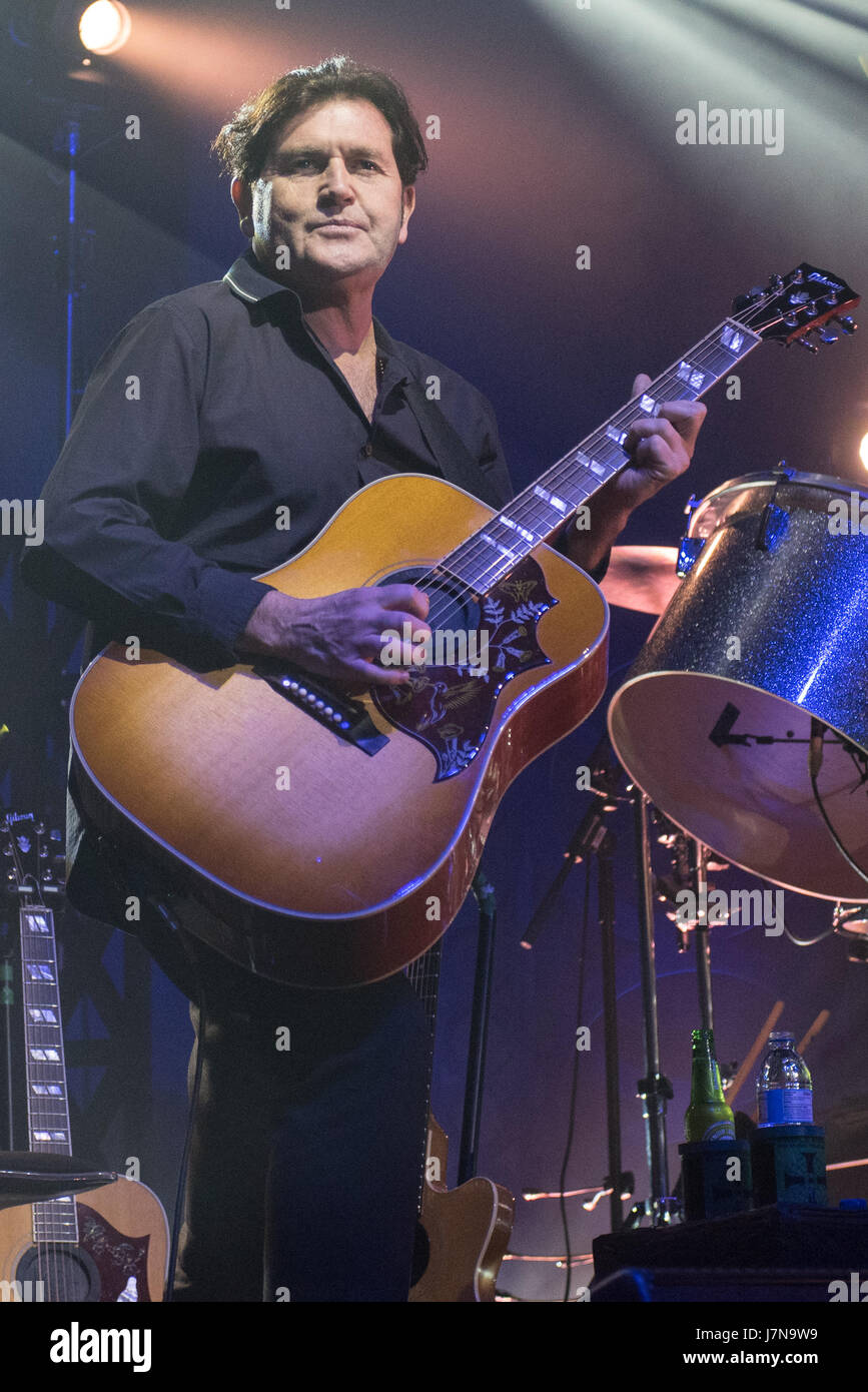 Il centro termale, Bridlington, UK. 25 Maggio 2017.Simple Minds eseguire presso il centro termale, Bridlington, N. Yorks, Inghilterra 25.05.2017 Credito: Gary Stafford/Alamy Live News Foto Stock