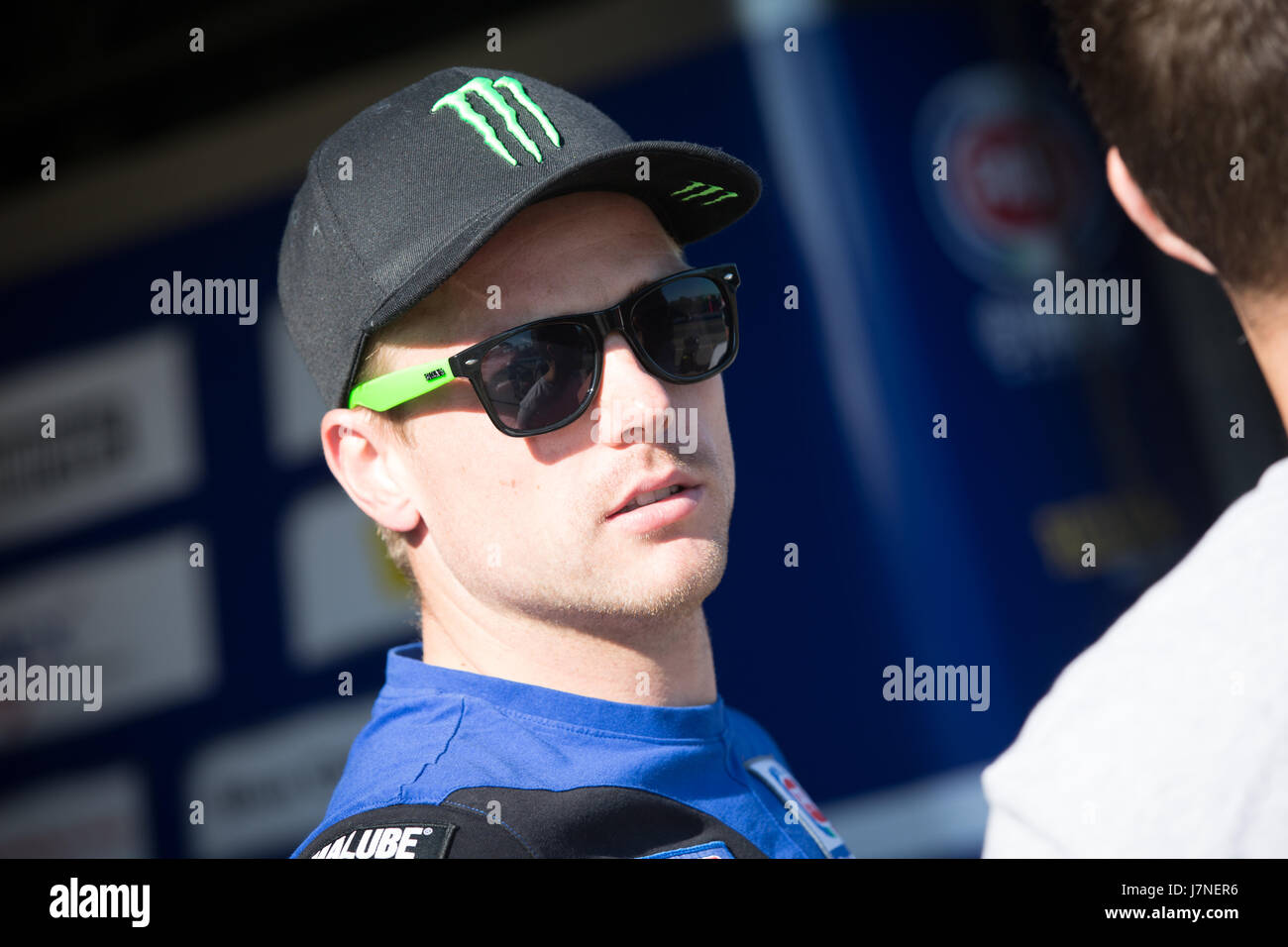 Donington Park, Derby, 26 maggio, 2017. #22 Alex Lowes Pata Yamaha ufficiale del Team WorldSBK appena prima libere un credito: Steven roe/Alamy Live News Foto Stock