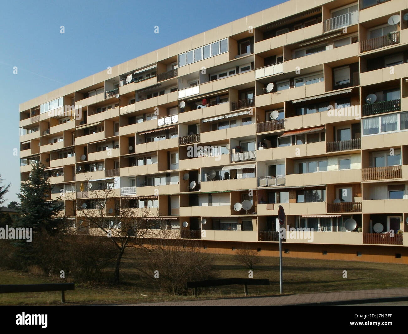 Questo indirizzo di Hockenheim, Germania, si riferisce a una località sulla Hardtstrasse, che può essere un edificio residenziale o commerciale. L'area fa parte dello sviluppo urbano e delle infrastrutture di Hockenheimâ. Foto Stock