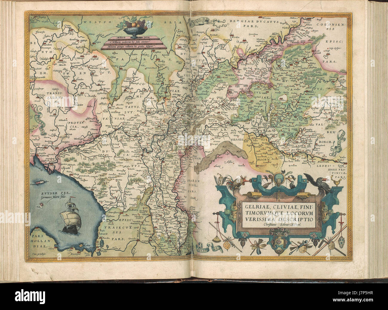 Questo si riferisce a un atlante di Ortelio, probabilmente parte di una collezione geografica storica, che mostra mappe e dettagliate opere cartografiche del primo periodo moderno. Foto Stock