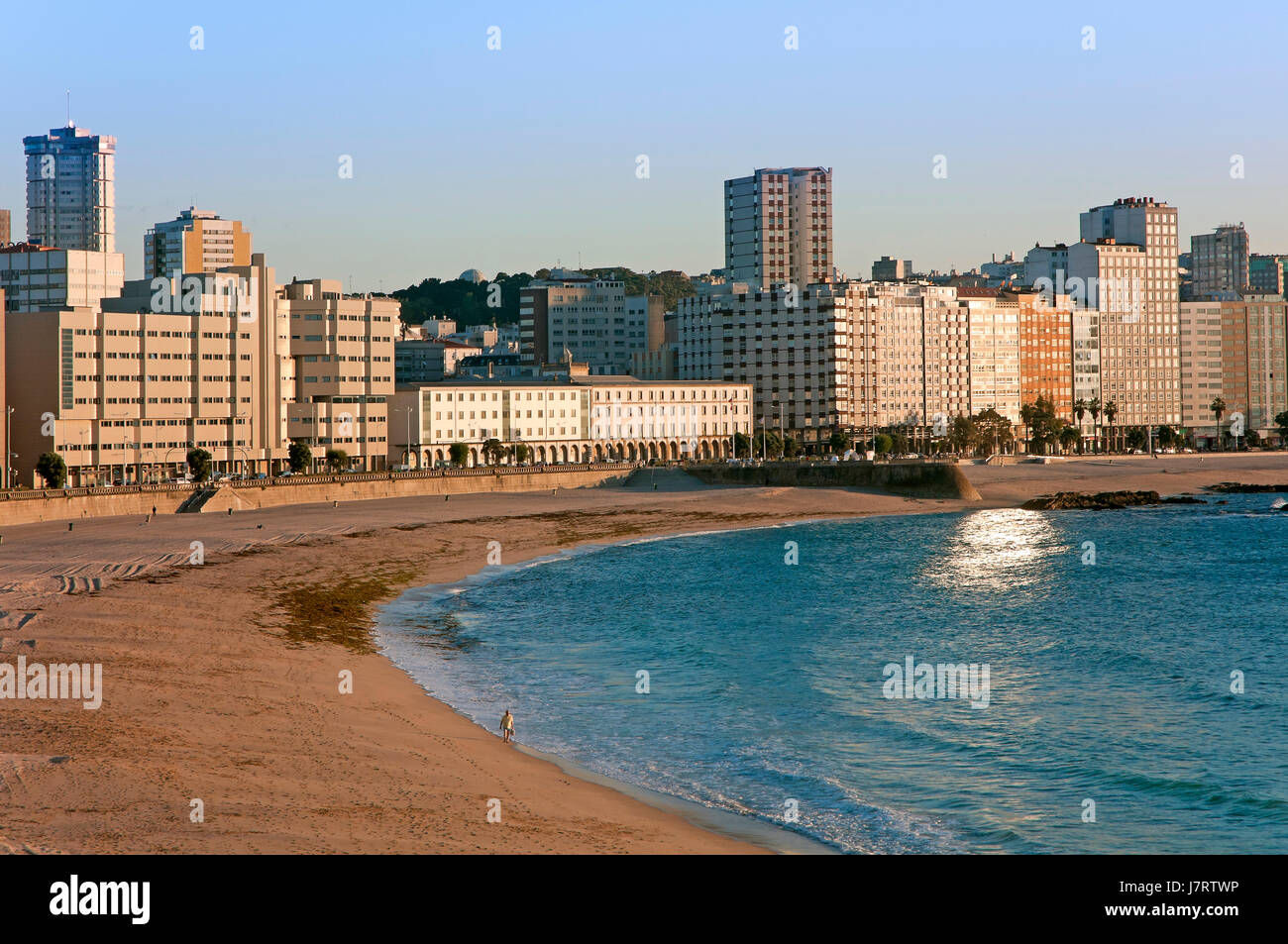 Spiagge di Orzan e Riazor, La Coruna, regione della Galizia, Spagna, Europa Foto Stock