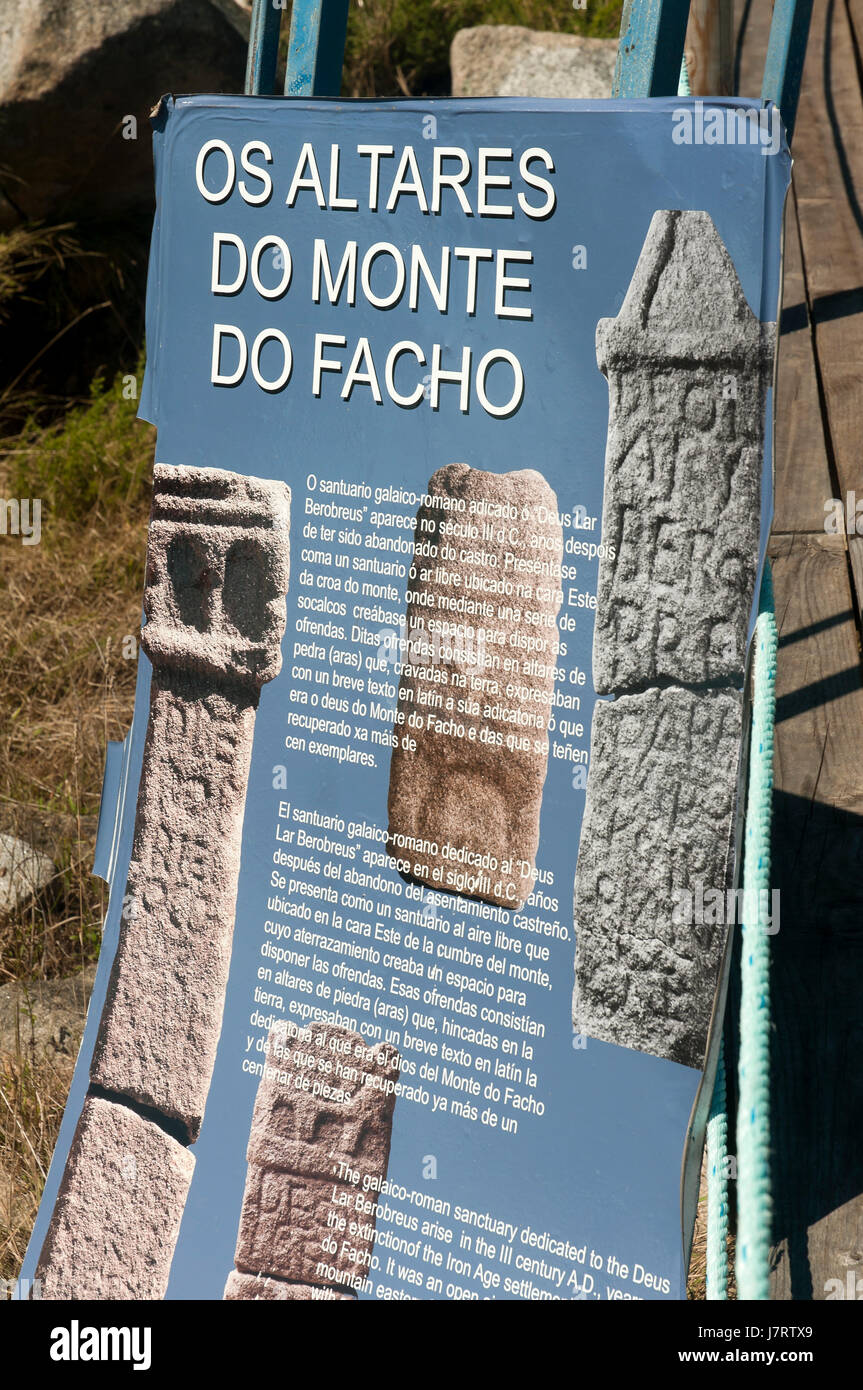 Il Galician-Roman nel santuario del 'Monte do Facho' - III secolo- poster, Donon, provincia di Pontevedra, nella regione della Galizia, Spagna, Europa Foto Stock