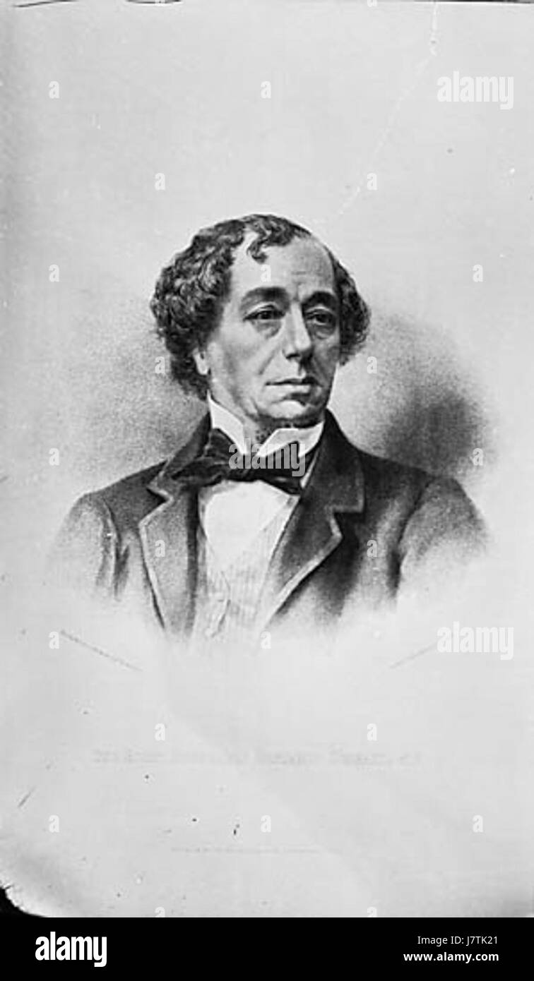 Benjamin Disraeli era un importante statista e scrittore britannico, noto per essere stato primo ministro del Regno Unito. Questo particolare riferimento può riguardare un documento o un ritratto di Disraeli conservato presso la National Library of Wales. Foto Stock