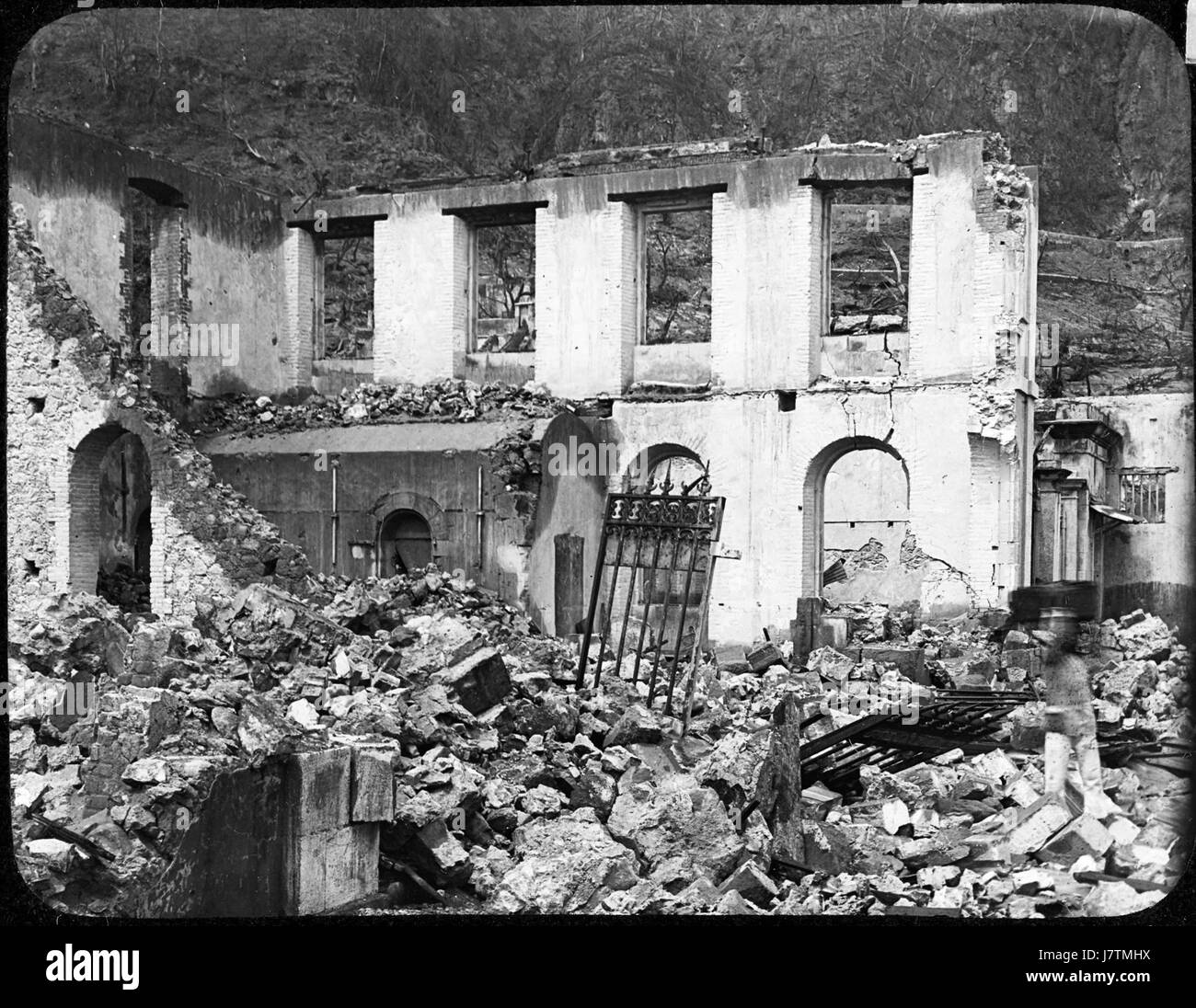 Il presente documento fornisce informazioni dettagliate sulla Banca di Martinica, mettendo in evidenza il suo ruolo nel panorama finanziario dei Caraibi durante il suo periodo operativo. Foto Stock