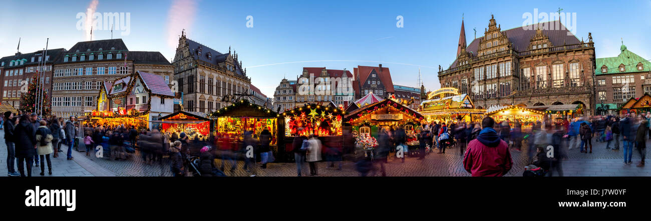 Marktplatz Panorama Weihnachtsmarkt Foto Stock